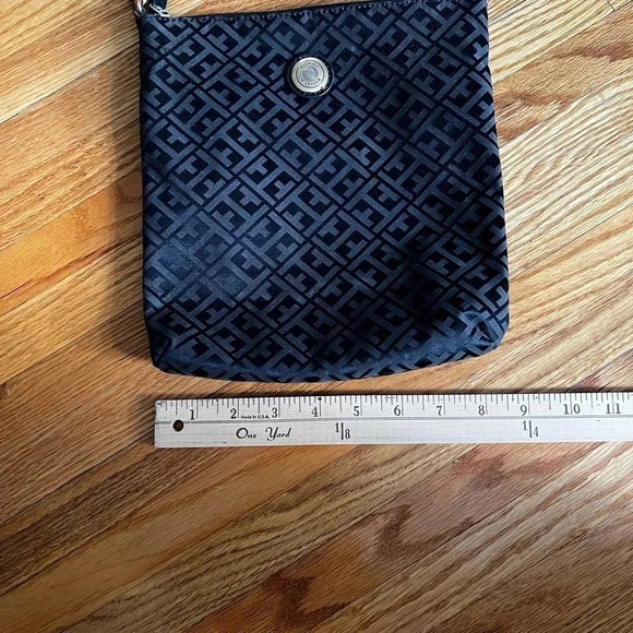 Tommy Hilfiger crossbody bag - Picture 3 of 4